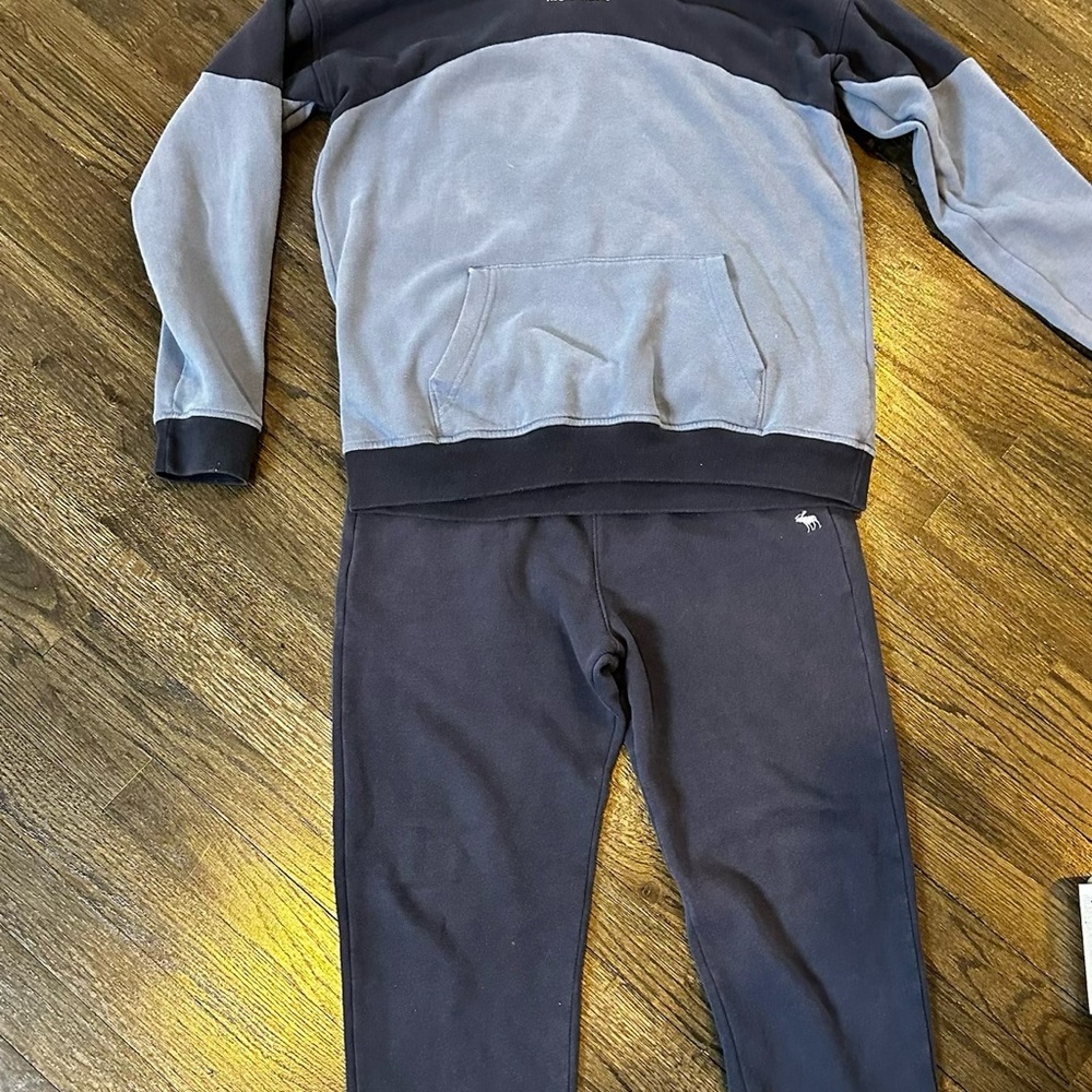 Abercrombie Kids Blue and Gray Matching Set